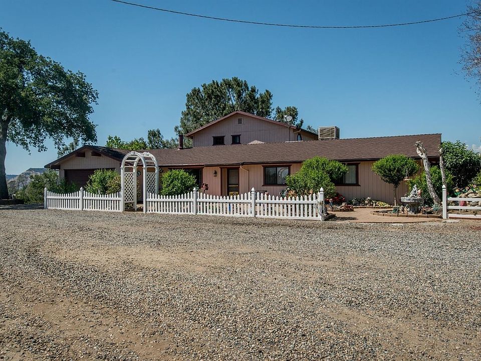 2nd image of 30257 Auberry Rd