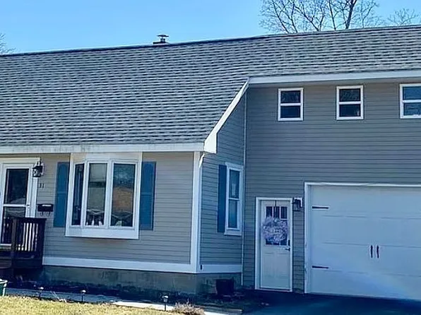 31 Greening Ave, South Burlington, VT 05403