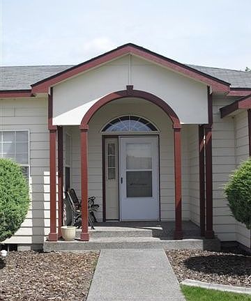2nd image of 8812 W Bonnie Ave
