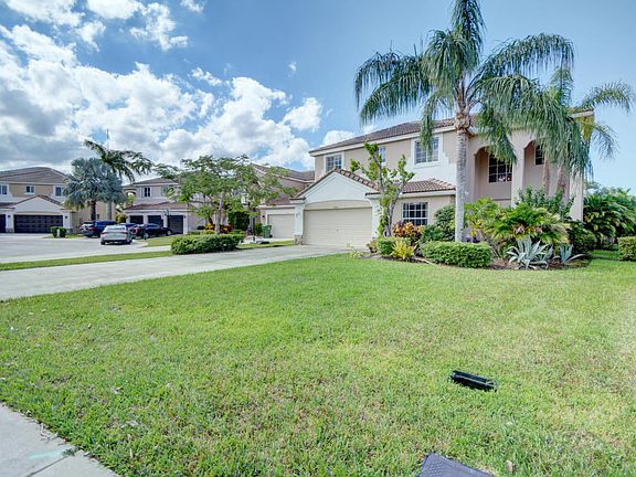 3rd image of 1708 Royal Grove Way