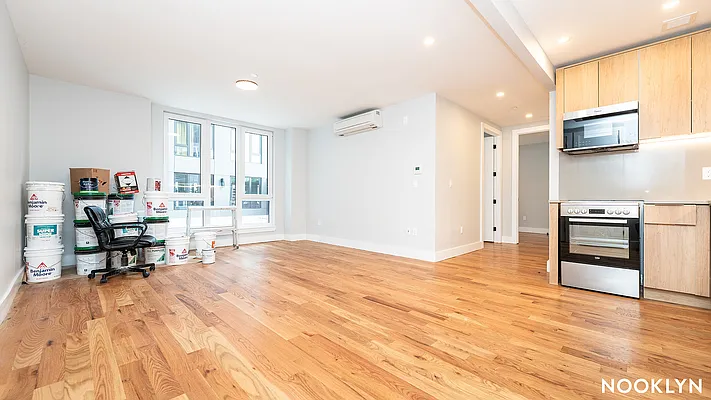 Rented by Nooklyn NYC LLC | media 73