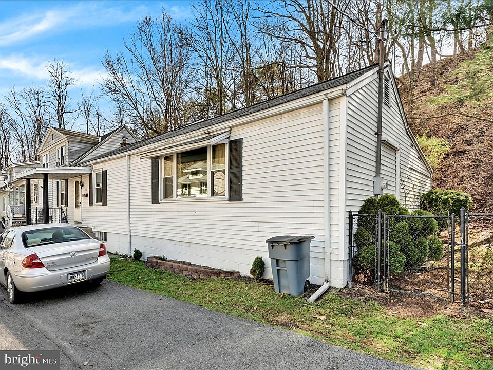 439 Laurel St, Minersville, PA 17954 Zillow