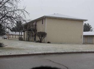 1821 Green Forest Run, Janesville, WI 53546