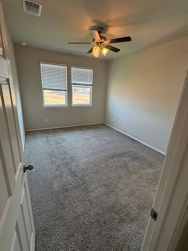 1137 Stone Valley Rd — Photo 4