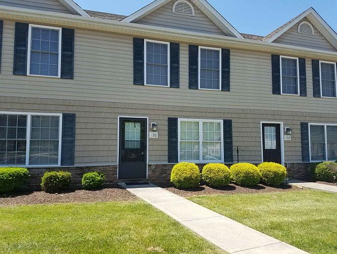1st image of 130 Old Tavern Cir