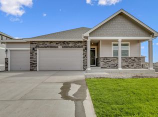 6823 Whisper Trail Ln, Wellington, CO 80549