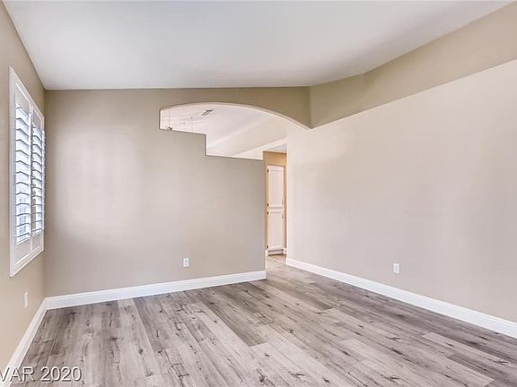 3rd image of 6075 Pumpkin Patch Ave
