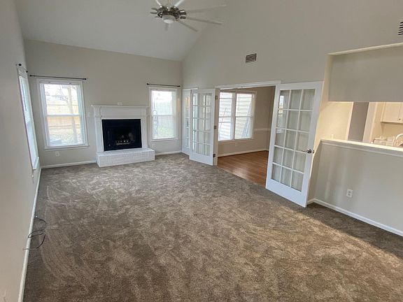 2nd image of 315 Pratt Ct