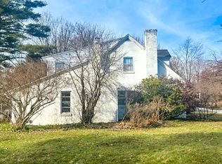 7 Jackson St, Pittsfield, MA 01201