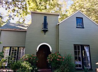 651 Woodland Dr, Sierra Madre, CA 91024