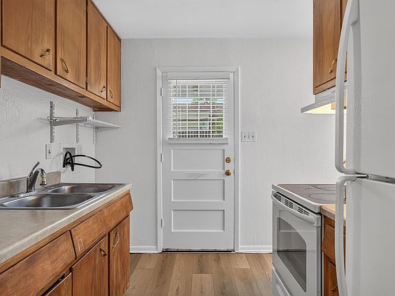 5th image of 6810 W Mexico Dr