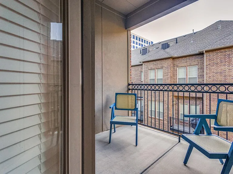 7935 Osborn Pkwy — Photo 27