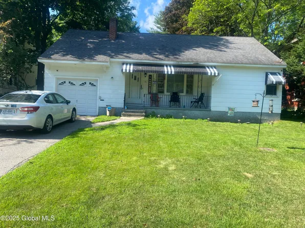 31 E State Street, Gloversville, NY 12078