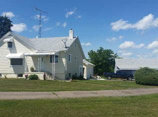 834 N Van Dyke Rd, Imlay City, MI 48444