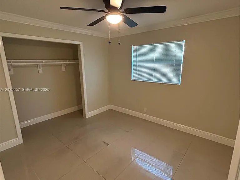 6701 SW 7th Pl — Photo 2