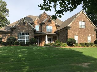 4192 Dickens Place Dr W, Southaven, MS 38672