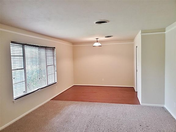 3rd image of 6044 Worrell Dr