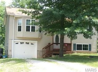 1506 Deer Run Dr, Saint Clair, MO 63077