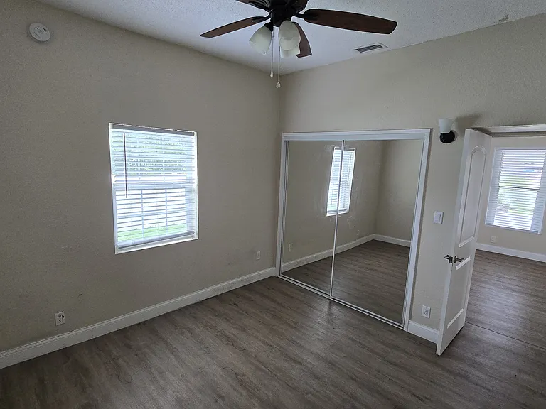 4402 Old Road 37 — Photo 19