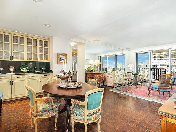 3rd image of 1801 S Flagler Dr #Penthouse 5