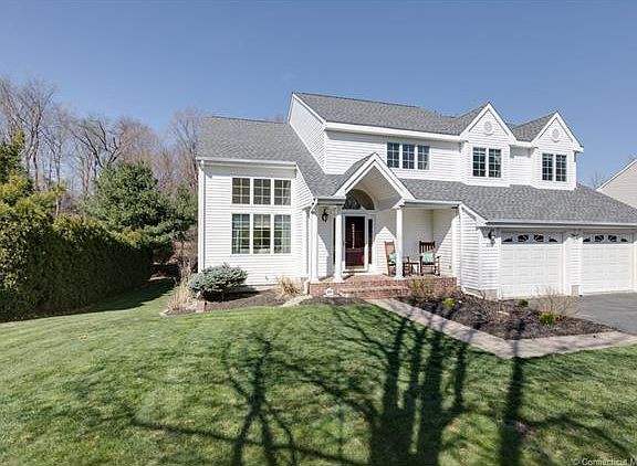 2nd image of 201 Whitewood Dr
