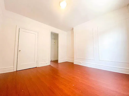 Rented by RealTegrity NY LLC | media 24