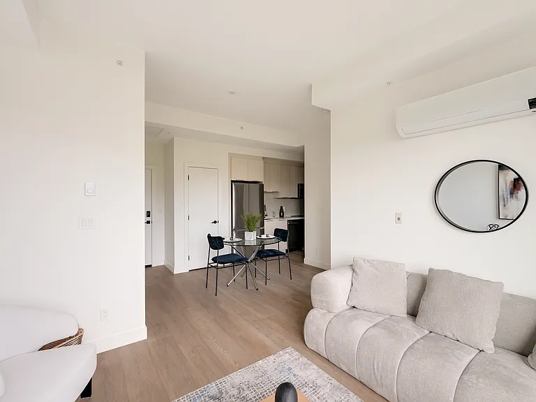 612 Constance Ave — Photo 17