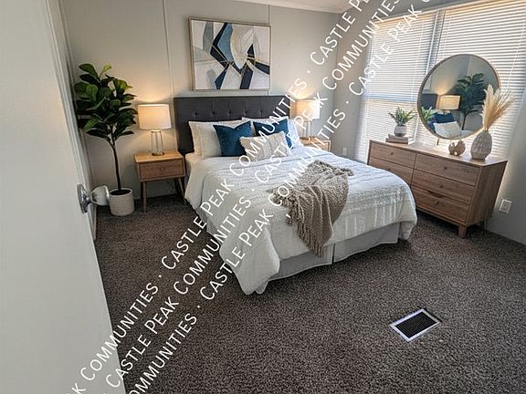 2nd image of 605 N 20th St Space 34