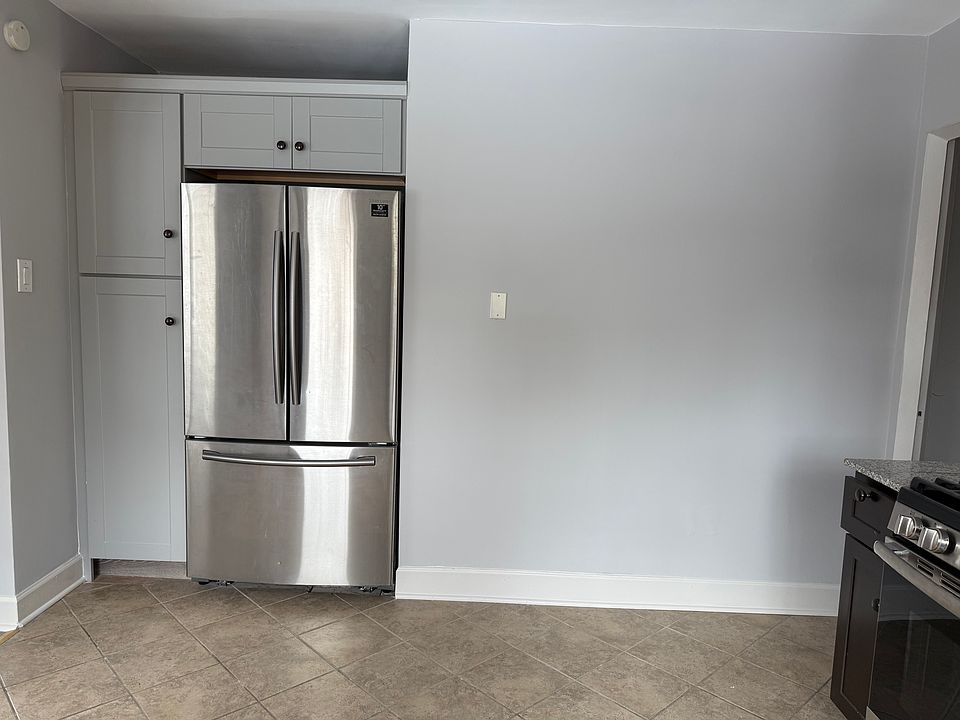 1st image of 1622 McCausland Ave