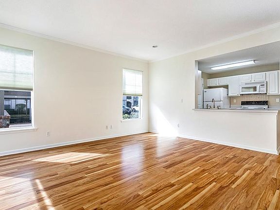 3rd image of 350 Emerald Forest Blvd APT 13104