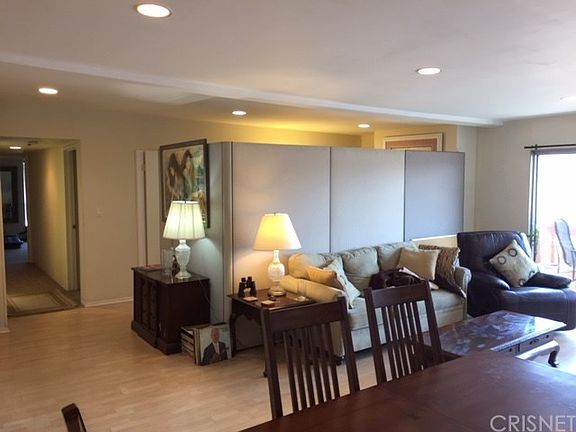 2nd image of 5115 Kester Ave Unit 305