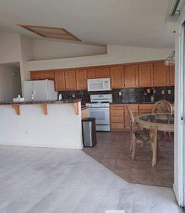 2nd image of 208 Zinfandel Ct