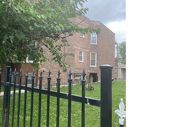 2nd image of 4826 W Jackson Blvd #1