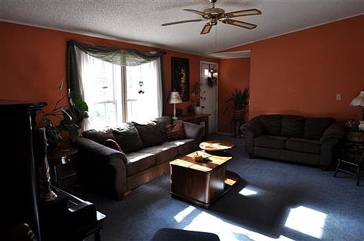 2nd image of 160 Hillside Ln