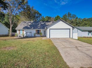 111 Eastview Dr, Crestview, FL 32536
