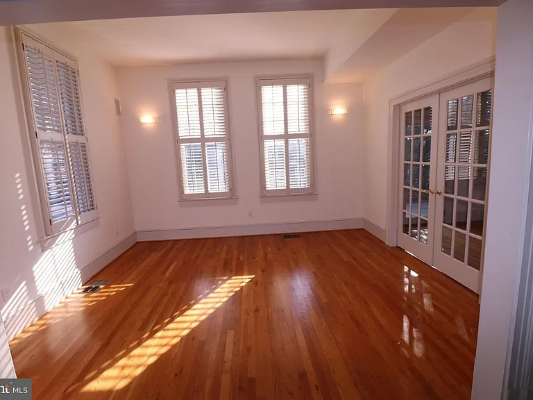 Main Level Formal Area