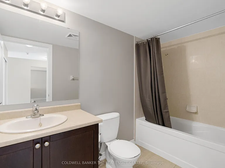 137 Sydenham Wells Dr #15 — Photo 14