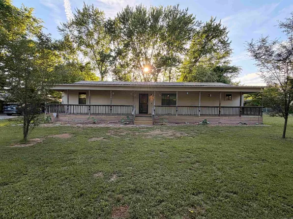 7707 Samples Rd, Benton, AR 72019