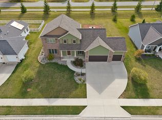 625 Perolla Dr, Fort Wayne, IN 46845