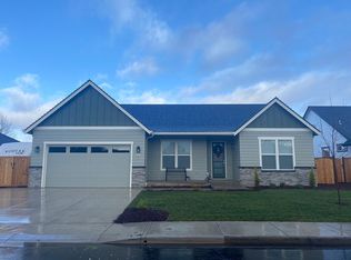 3905 Osage St, Springfield, OR 97478