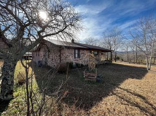 138 Marsena Rd, Marshall, AR 72650