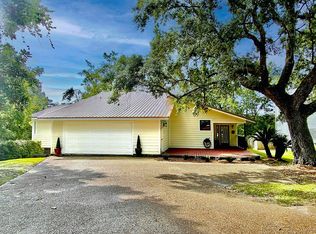 106 Doswell Ct, Ocean Springs, MS 39564