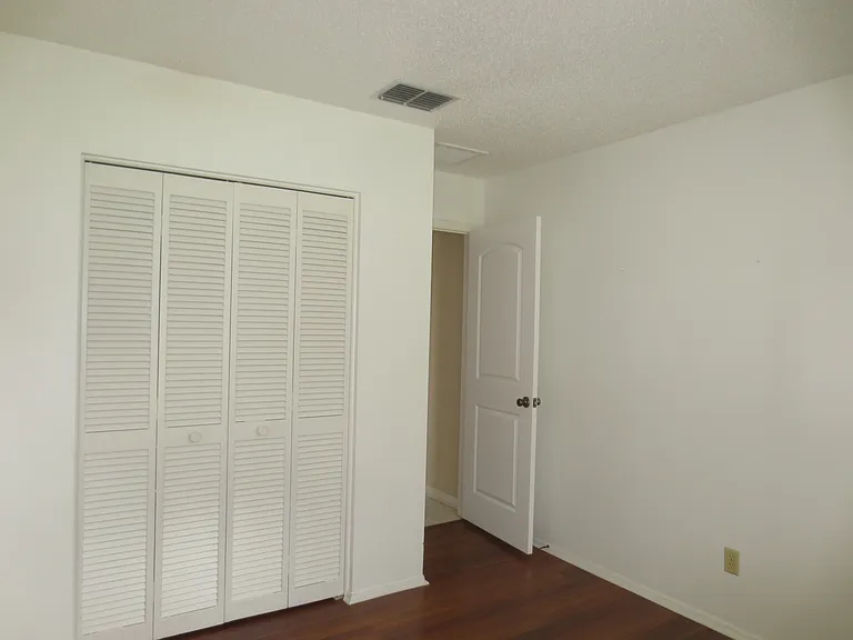 3132 Brunswick Cir — Photo 25