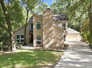 2 Rambling Wood Ct, Spring, TX 77380