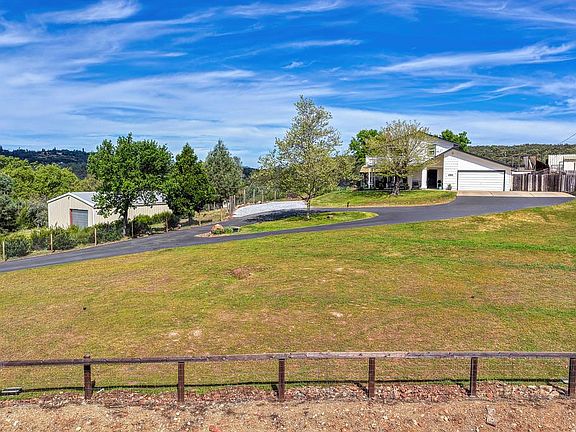 5th image of 1981 Sweet Valley Rd