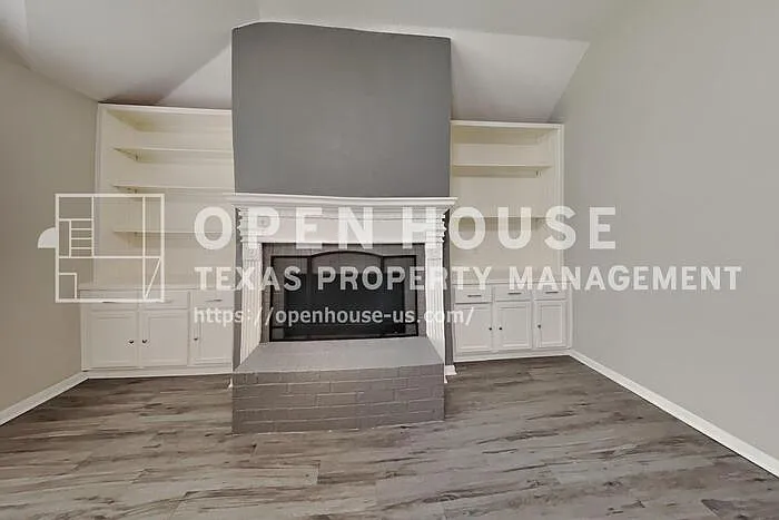 17111 Cradle Cove Ct — Photo 4