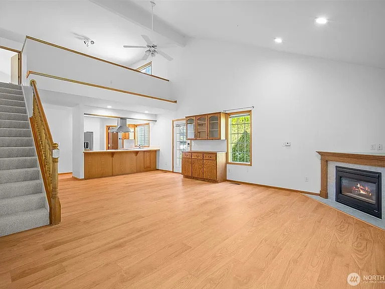2237 James Cir #A — Photo 17