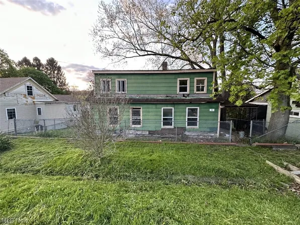 11 Lincoln St, Salineville, OH 43945
