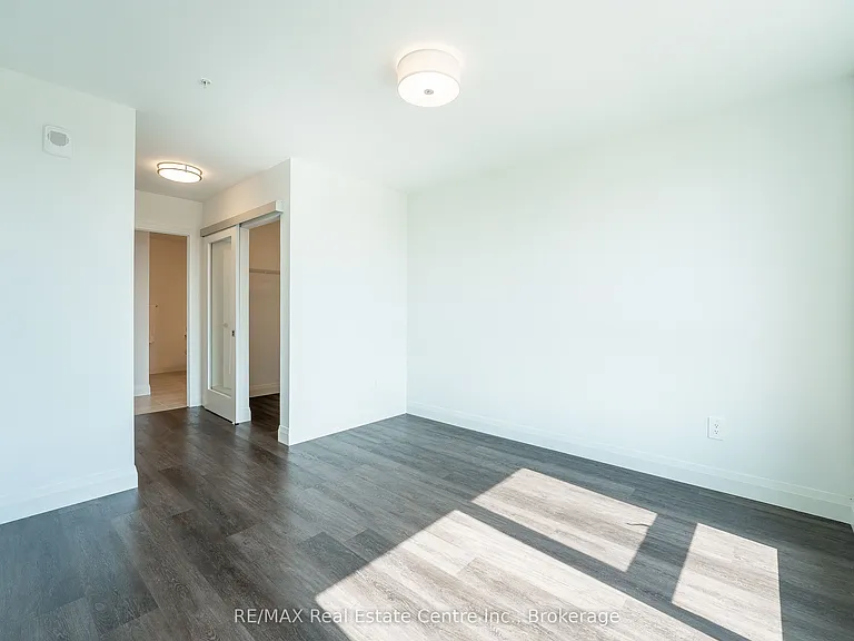 1333 Weber St E #1306 — Photo 12
