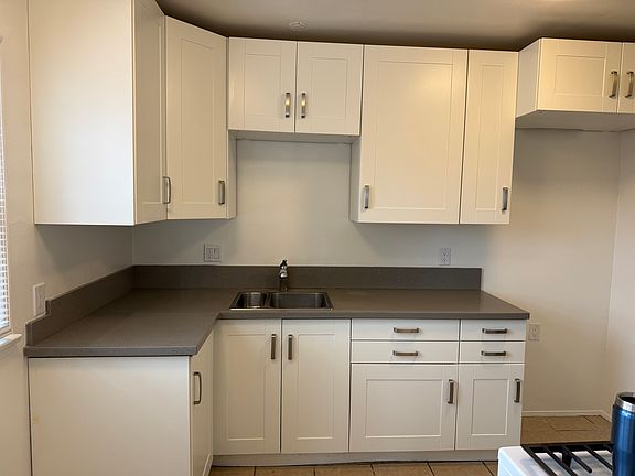 2nd image of 2260 Granada Ave #1
